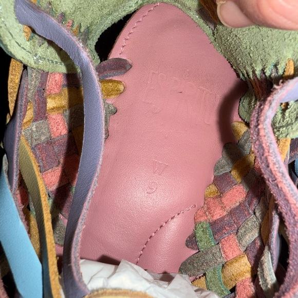 Espiritu - Joyride LiteSole™ Huarache Sandals - Picture 5 of 14